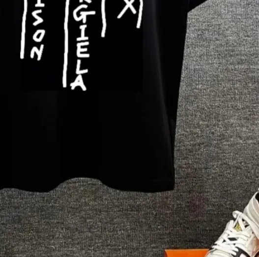 MM 6 * 2026 New Arrival T Same Style ：Black White Gray Red Size： S （90-130 ） M （120-150 ） L （140-165 ） XL （160-180 ） XXL （180-210 ）